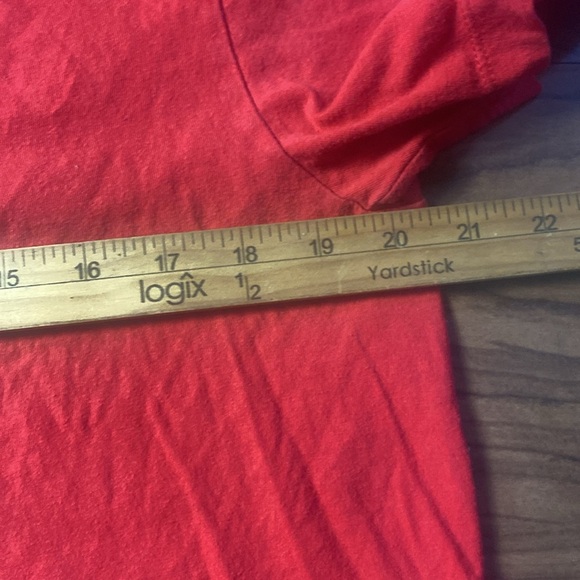 Nike Red Swoosh Logo Graphic T-Shirt Men’s Medium - Picture 3 of 5